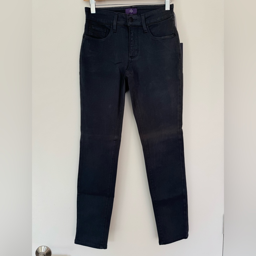 NWT NYDJ Black Jeans 00P
